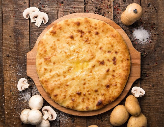 С картошкой и грибами